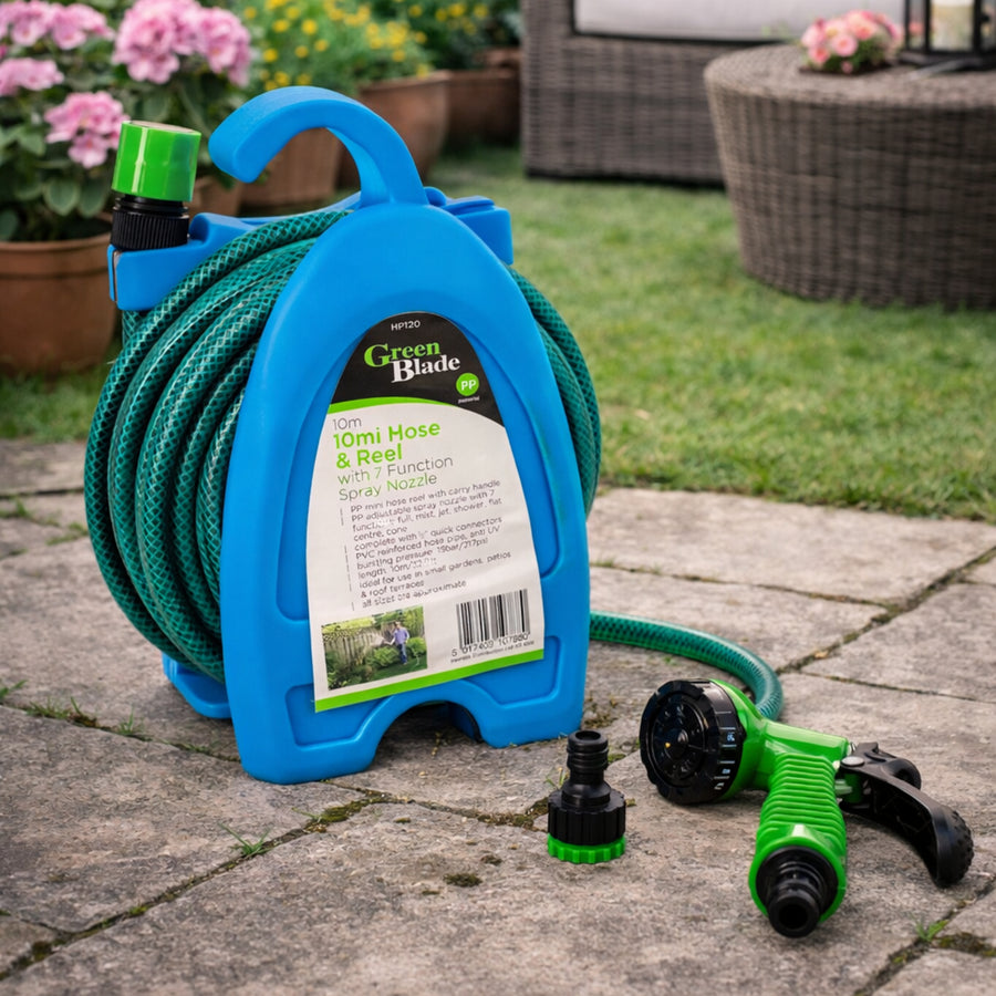10M Hose and Reel with Sprayer  3