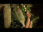 Mistletoe Kisses Christmas Wreath  4