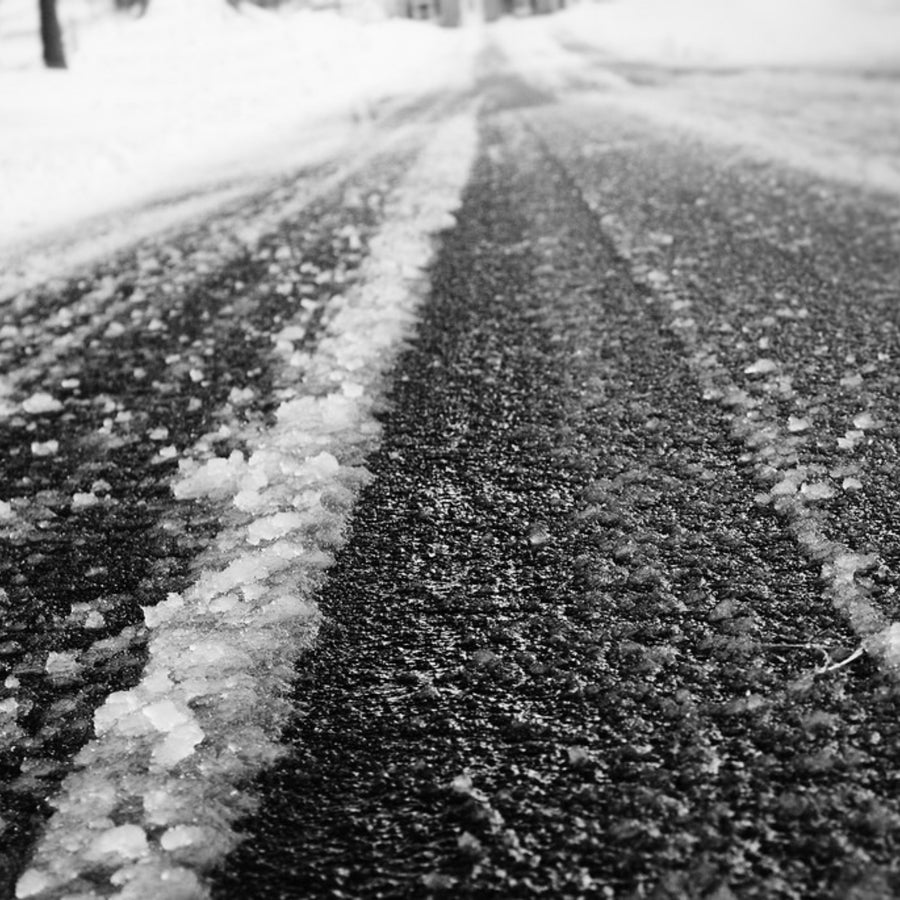 Rock Salt for De-Icing Paths 25kg Bag rocksaltimage5 5